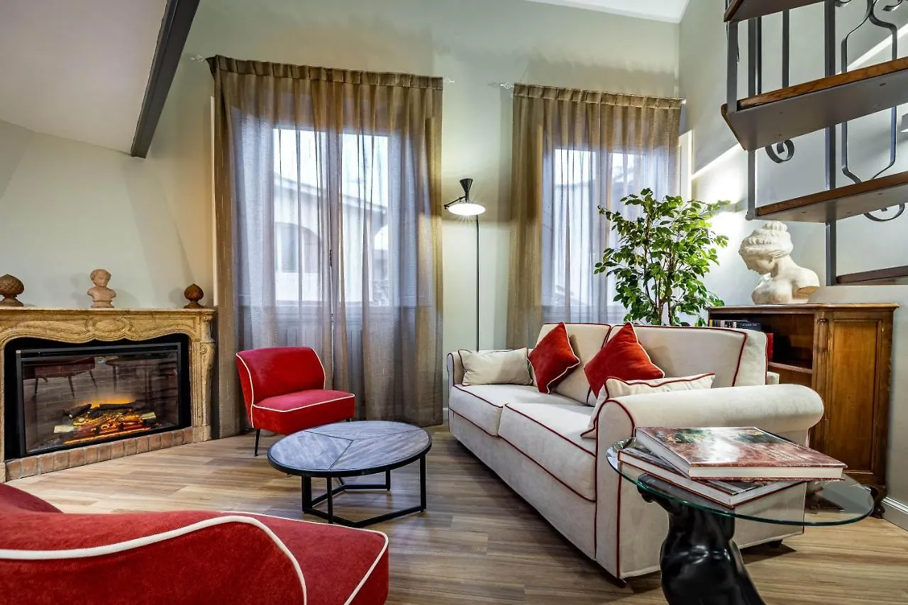 Yid Penthouse In Santa Croce Apartment Florence