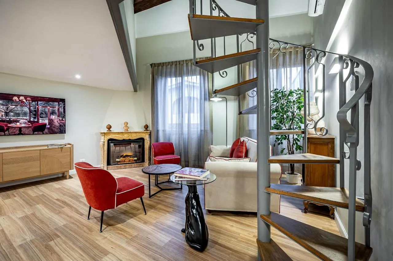 Yid Penthouse In Santa Croce Apartment Florence
