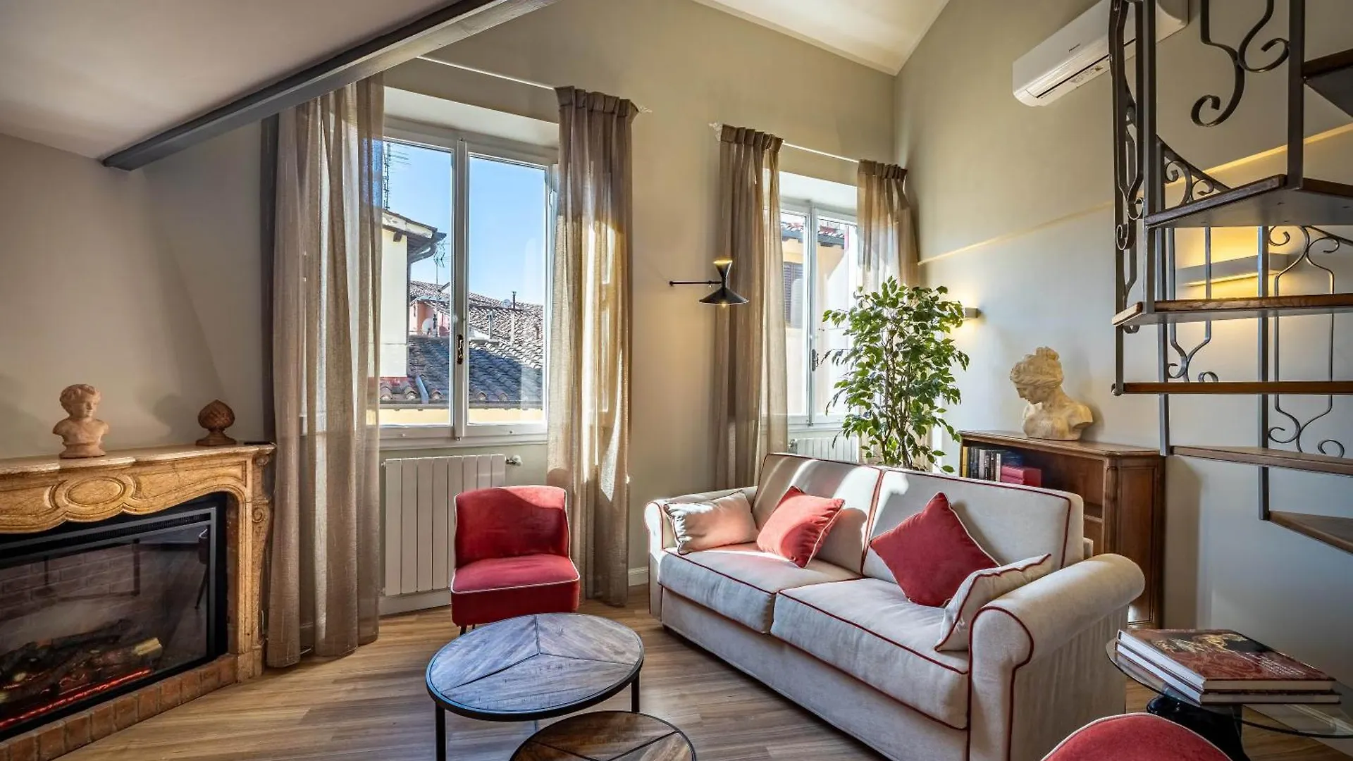 Yid Penthouse In Santa Croce Apartment Florence