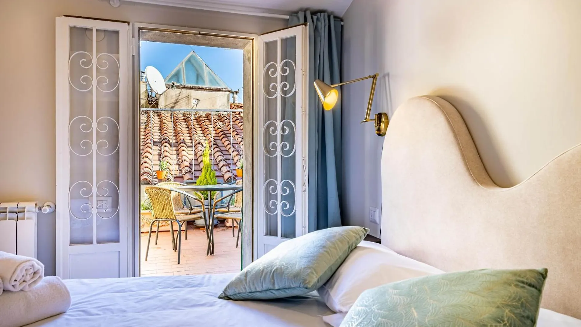 Yid Penthouse In Santa Croce Apartment Florence